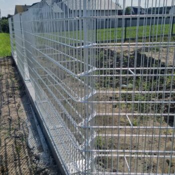 Gabione mit schrägem Winkel